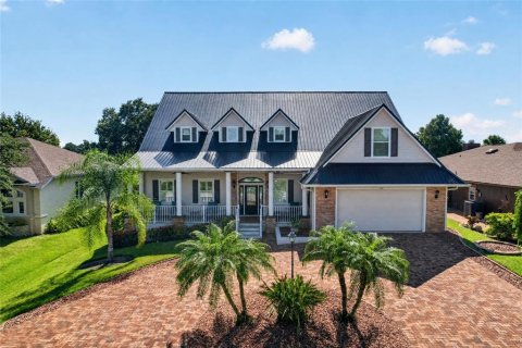 House in Port Charlotte, Florida 4 bedrooms, 364.55 sq.m. № 2428942 - photo 4