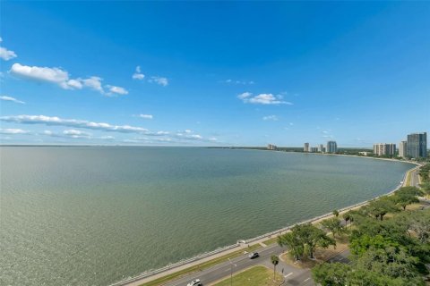 Condominio en venta en Tampa, Florida, 2 dormitorios, 141.21 m2 № 2151178 - foto 22