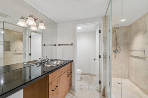 Condominio en venta en Tampa, Florida, 2 dormitorios, 141.21 m2 № 2151178 - foto 28