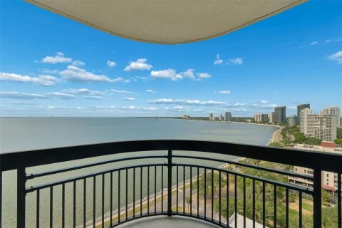 Condominio en venta en Tampa, Florida, 2 dormitorios, 141.21 m2 № 2151178 - foto 19