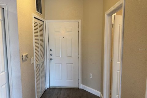 Copropriété à louer à Orlando, Floride: 2 chambres, 105.72 m2 № 2404846 - photo 4