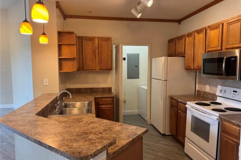 Copropriété à louer à Orlando, Floride: 2 chambres, 105.72 m2 № 2404846 - photo 6