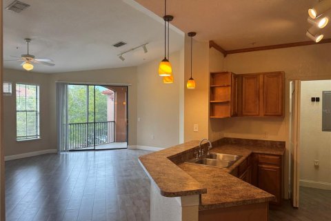 Copropriété à louer à Orlando, Floride: 2 chambres, 105.72 m2 № 2404846 - photo 5