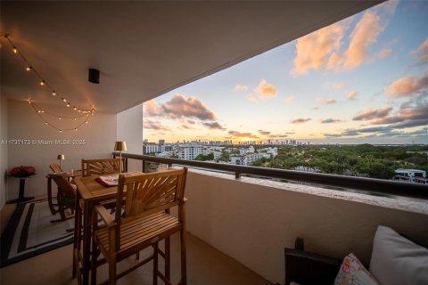Copropriété à vendre à Miami Beach, Floride: 2 chambres, 82.68 m2 № 2012123 - photo 5