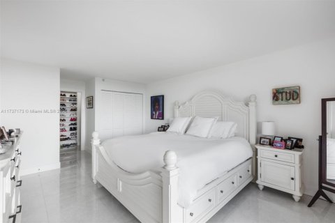 Copropriété à vendre à Miami Beach, Floride: 2 chambres, 82.68 m2 № 2012123 - photo 16