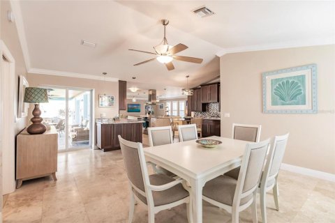 Casa en venta en Cape Coral, Florida, 3 dormitorios, 174.28 m2 № 1916970 - foto 26