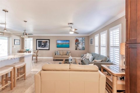Casa en venta en Cape Coral, Florida, 3 dormitorios, 174.28 m2 № 1916970 - foto 10