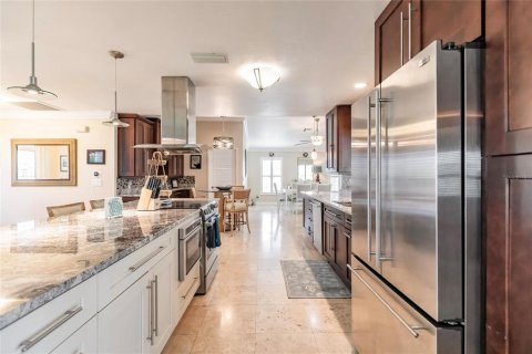Casa en venta en Cape Coral, Florida, 3 dormitorios, 174.28 m2 № 1916970 - foto 15