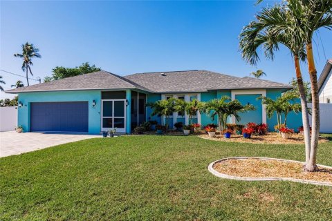 Casa en venta en Cape Coral, Florida, 3 dormitorios, 174.28 m2 № 1916970 - foto 3