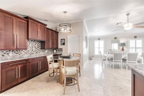 Casa en venta en Cape Coral, Florida, 3 dormitorios, 174.28 m2 № 1916970 - foto 22