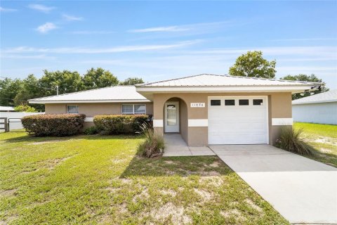 House in Belleview, Florida 3 bedrooms, 115.01 sq.m. № 2302198