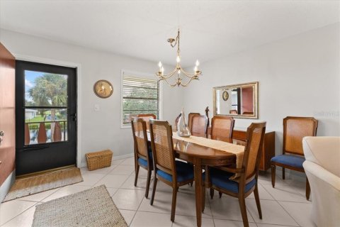 Купить кондоминиум в Ротонда, Флорида 6 комнат, 103.86м2, № 1909531 - фото 11