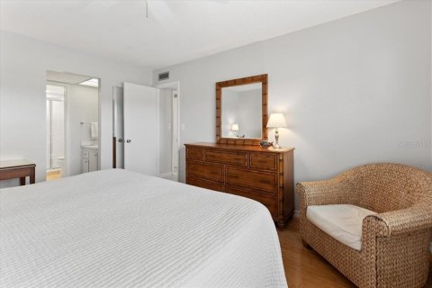 Купить кондоминиум в Ротонда, Флорида 6 комнат, 103.86м2, № 1909531 - фото 27