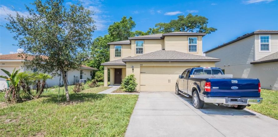 Villa ou maison à Tavares, Floride 3 chambres, 159.42 m2 № 1797428
