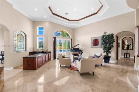 Villa ou maison à vendre à Davie, Floride: 6 chambres, 524.99 m2 № 2394541 - photo 7