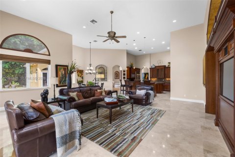 Villa ou maison à vendre à Davie, Floride: 6 chambres, 524.99 m2 № 2394541 - photo 20