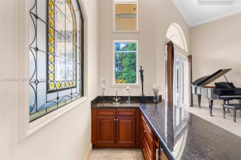 Villa ou maison à vendre à Davie, Floride: 6 chambres, 524.99 m2 № 2394541 - photo 10