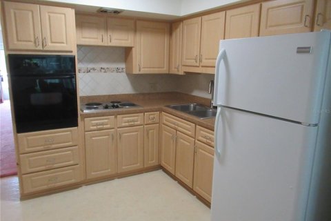 Condo in Clearwater, Florida, 2 bedrooms  № 2218090 - photo 12