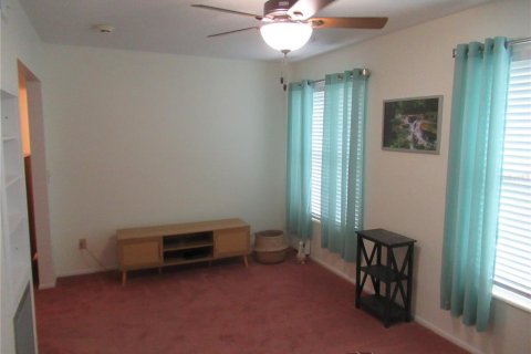 Condo in Clearwater, Florida, 2 bedrooms  № 2218090 - photo 13