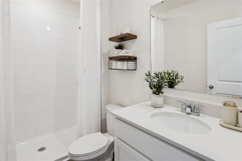 Casa en venta en Apopka, Florida, 4 dormitorios, 192.96 m2 № 2226513 - foto 17