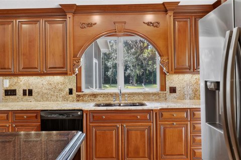 Villa ou maison à vendre à Lakeland, Floride: 3 chambres, 217.02 m2 № 2347796 - photo 13