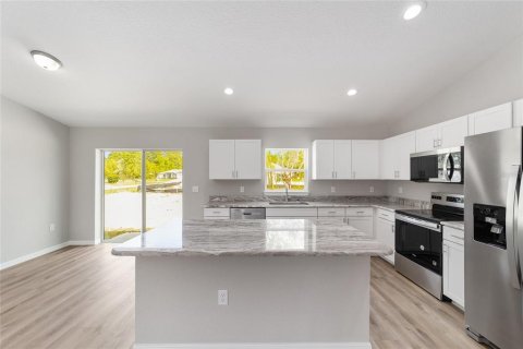 Villa ou maison à vendre à Citrus Springs, Floride: 3 chambres, 137.03 m2 № 1673742 - photo 3