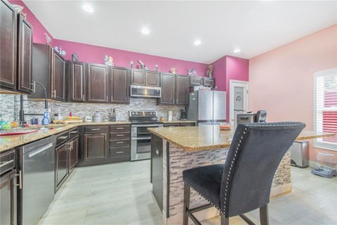 Casa en venta en Winter Haven, Florida, 4 dormitorios, 163.88 m2 № 2234313 - foto 11