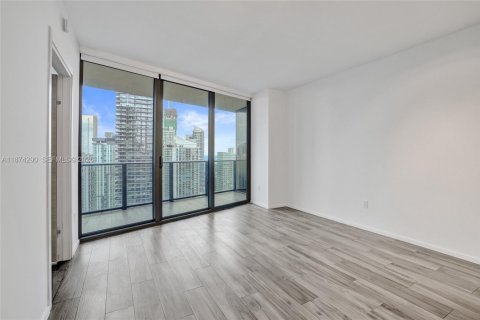 Condo in Miami, Florida, 1 bedroom № 2090273 - photo 5