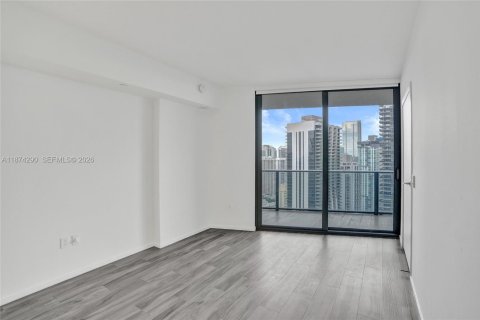 Condo in Miami, Florida, 1 bedroom № 2090273 - photo 16
