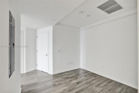 Condo in Miami, Florida, 1 bedroom № 2090273 - photo 24