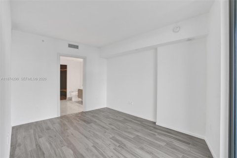 Condo in Miami, Florida, 1 bedroom № 2090273 - photo 22