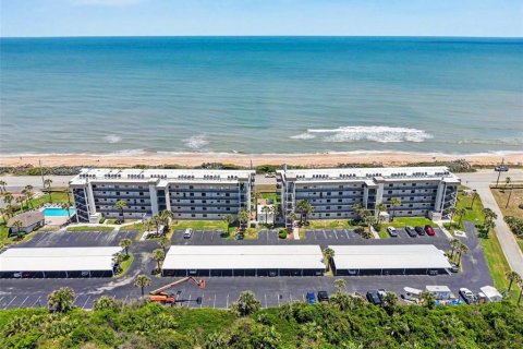 Condo in Ormond Beach, Florida, 2 bedrooms № 2109340 - photo 26