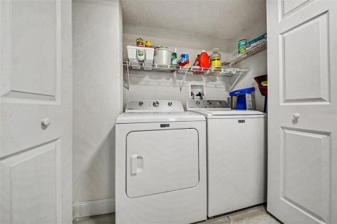 Condo in Ormond Beach, Florida, 2 bedrooms № 2109340 - photo 22