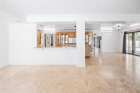 Villa ou maison à louer à Daytona Beach, Floride: 5 chambres, 343.55 m2 № 2385868 - photo 21