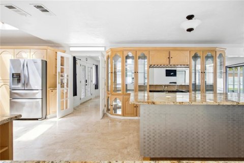 Villa ou maison à louer à Daytona Beach, Floride: 5 chambres, 343.55 m2 № 2385868 - photo 22