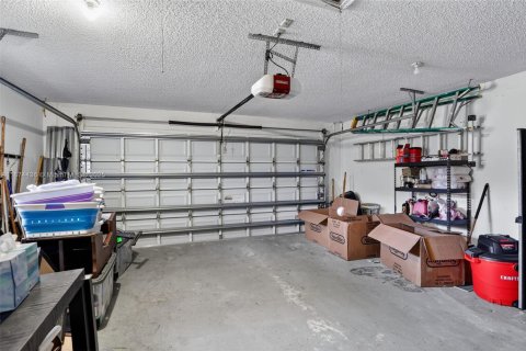 Villa ou maison à vendre à Tamarac, Floride: 3 chambres, 206.71 m2 № 1895882 - photo 26