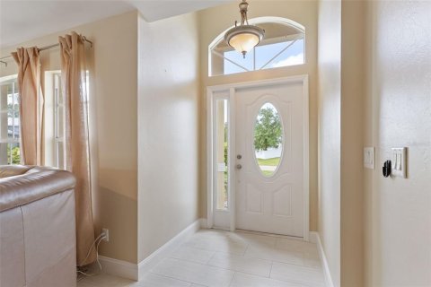 House in Cape Coral, Florida 3 bedrooms, 147.16 sq.m. № 2211391 - photo 3