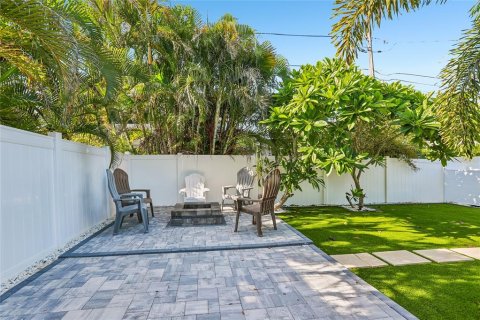 Villa ou maison à vendre à Seminole, Floride: 4 chambres, 166.67 m2 № 2399502 - photo 18