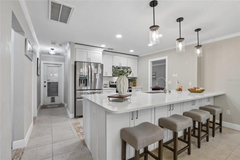 Villa ou maison à vendre à Seminole, Floride: 4 chambres, 166.67 m2 № 2399502 - photo 11
