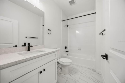 Villa ou maison à vendre à North Port, Floride: 3 chambres, 150.5 m2 № 2418365 - photo 7