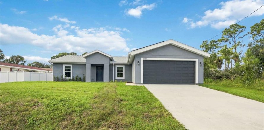 Villa ou maison à North Port, Floride 3 chambres, 150.5 m2 № 2418365