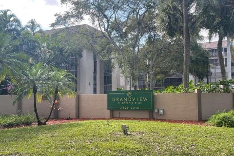 Condo in Hollywood, Florida, 1 bedroom  № 2029876 - photo 16