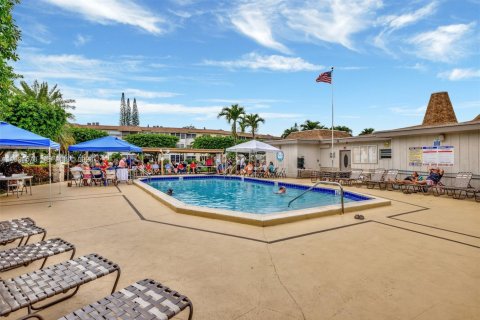 Condo in Lauderdale Lakes, Florida, 2 bedrooms  № 2055550 - photo 28