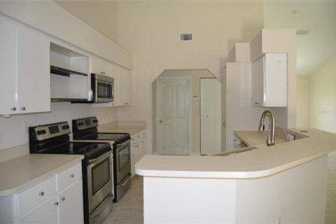 Villa ou maison à vendre à North Port, Floride: 3 chambres, 184.97 m2 № 2150859 - photo 10
