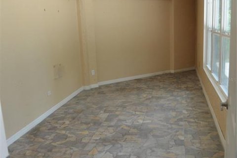 Villa ou maison à vendre à North Port, Floride: 3 chambres, 184.97 m2 № 2150859 - photo 25