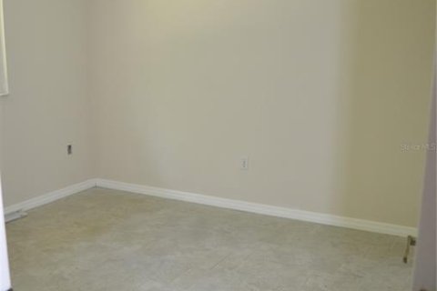 Villa ou maison à vendre à North Port, Floride: 3 chambres, 184.97 m2 № 2150859 - photo 23