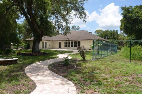 Villa ou maison à vendre à North Port, Floride: 3 chambres, 184.97 m2 № 2150859 - photo 3