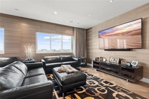 Condominio en venta en Orlando, Florida, 2 dormitorios, 239.22 m2 № 1719535 - foto 17