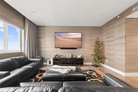 Condominio en venta en Orlando, Florida, 2 dormitorios, 239.22 m2 № 1719535 - foto 18