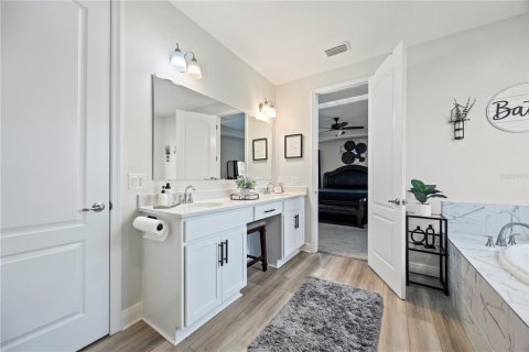 Купить виллу или дом в Ньюбери, Флорида 3 комнаты, 246.56м2, № 1840099 - фото 18